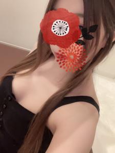 こんばんは- ̗̀☾⋆  ̖́-